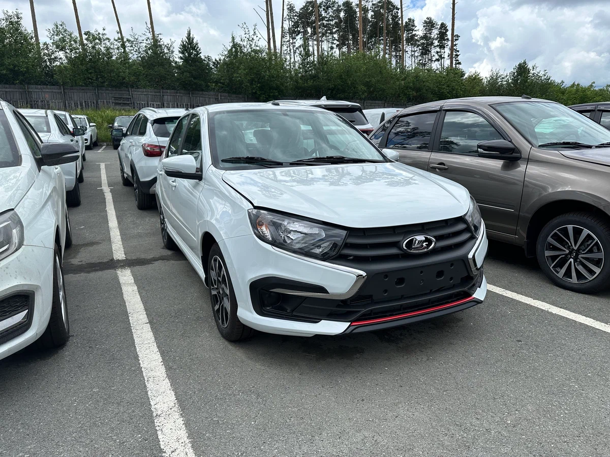 Lada Granta Sportline в Новосибирск - фото №3