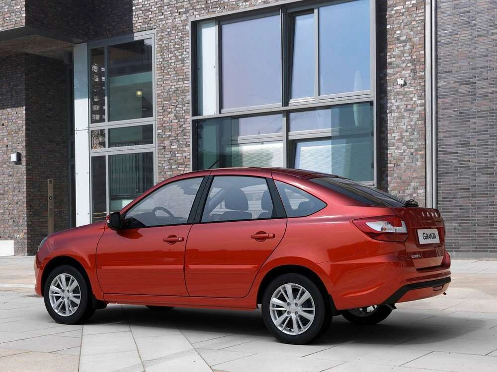 Lada Granta Лифтбек в Новосибирск - еще фото